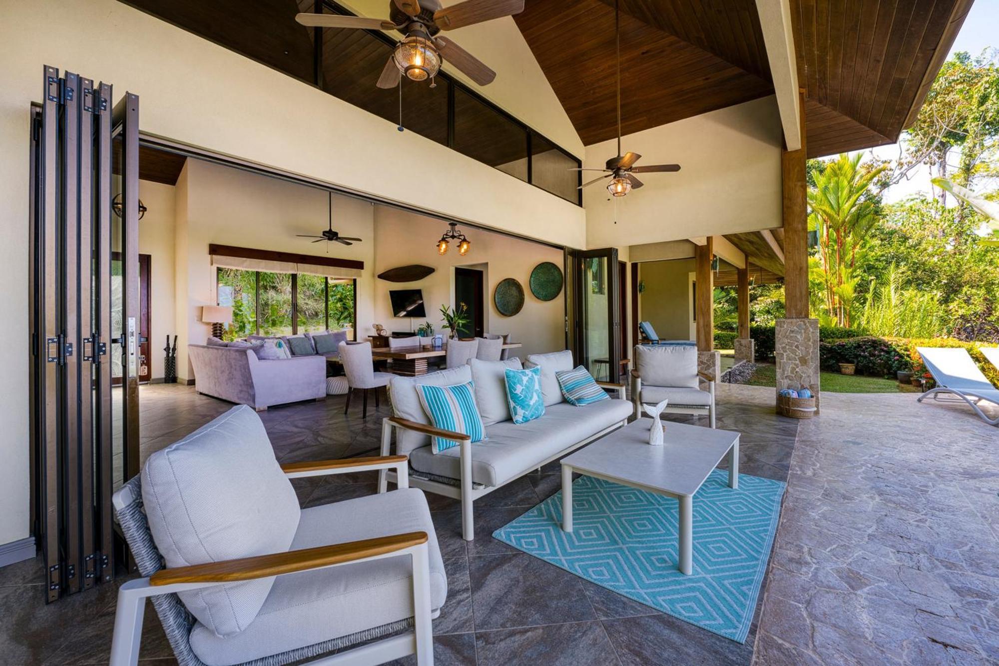 Casa Latte Villa อูวีตา ภายนอก รูปภาพ